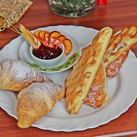 Staromiejski 酒店 斯武普斯克